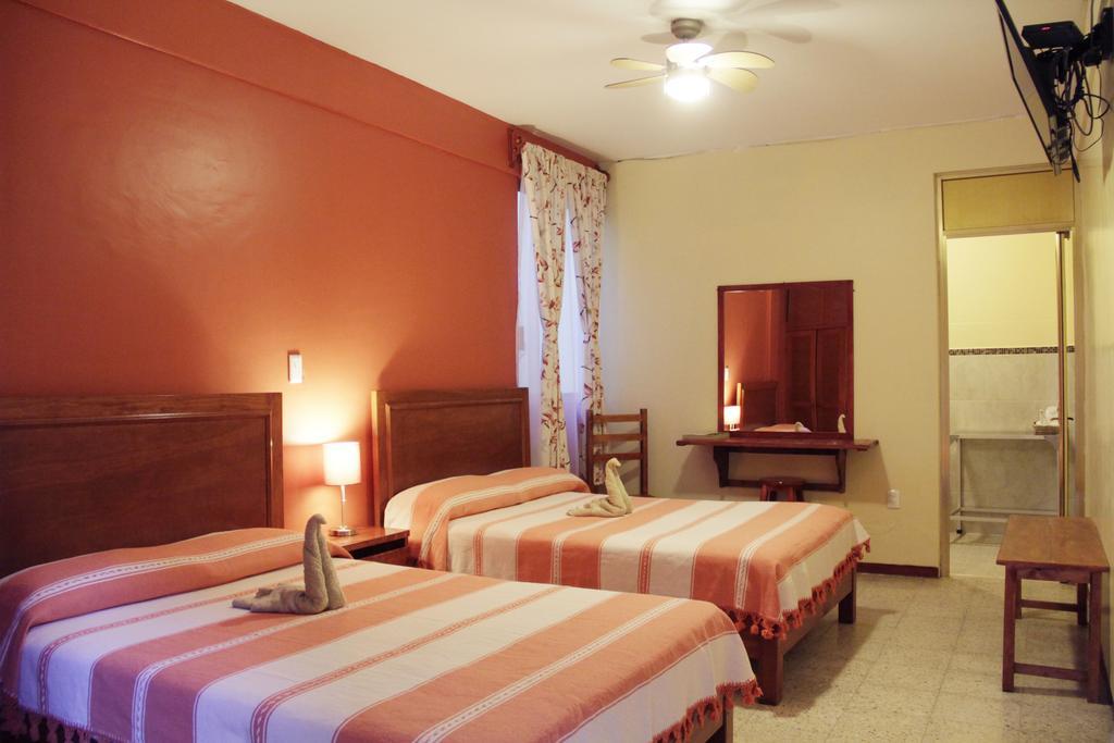 Hotel Florida Oaxaca Pokoj fotografie